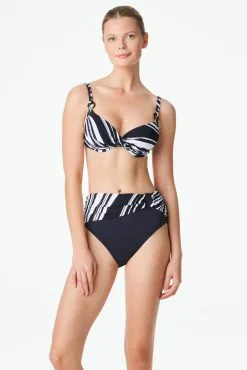 Blue Rod- FSale New Wave Underwire Bikini Top -Tankini Tops Sales bleu rod new wave top underwire twist front bikini top nw 34362170933423 scaled